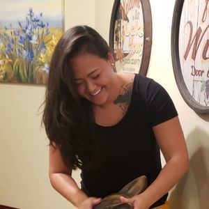 Meet your Posher, Laura